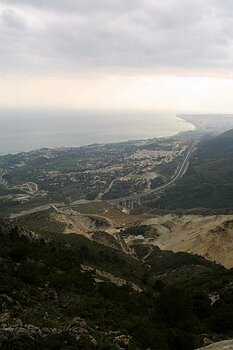 toward Fungirola
