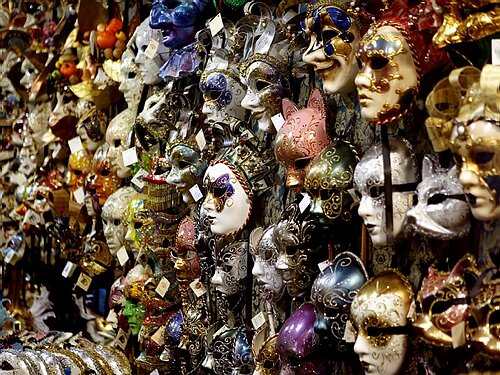 Mask Wall